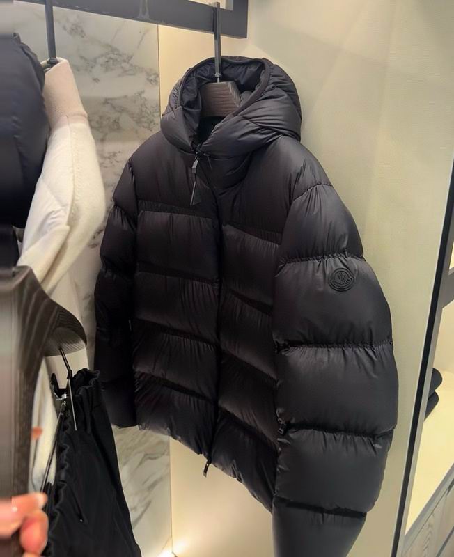 Moncler sz1-5 26yr311